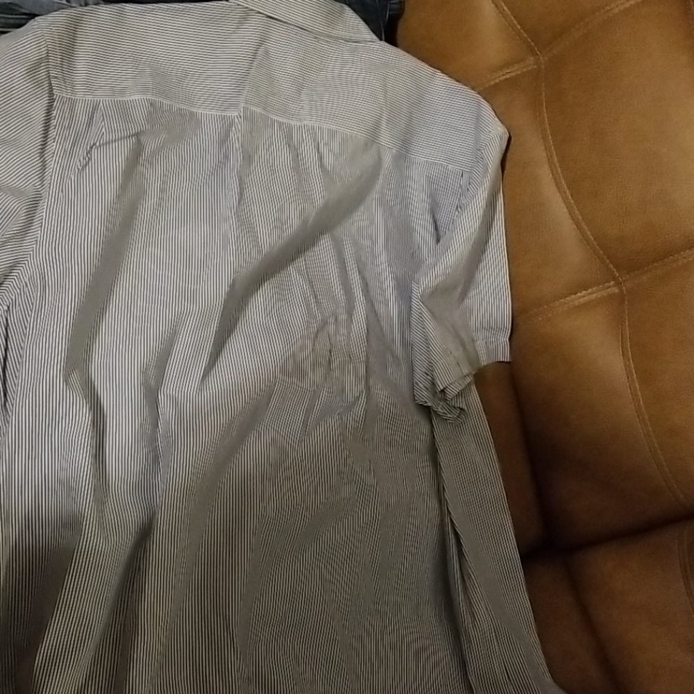 Old Navy button up shirt, blue/white striped - Picture 3 of 3